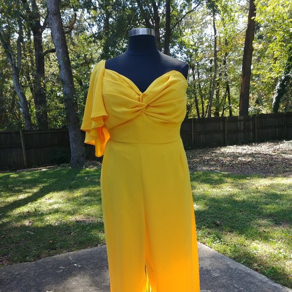 Flutter Sleeve One Shoulder Jumpsuit - Picture 8 of 11